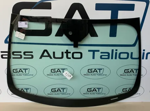 Photo GAT : Pare-brise FORD ESCAPE/KUGA 5D SUV 2021-, référence PFA5882