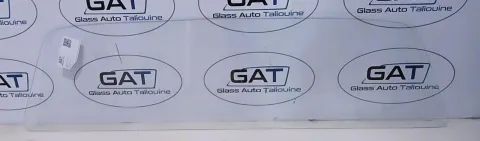 Photo GAT : Lunette arrière MITSUBISHI L200  PICKUP 1987-97, référence SO000099