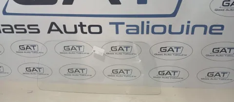 Photo GAT : Lunette arrière SUZUKI CARRY/EVERY 1985-91 /DAEWOO DAMAS/LABO, référence SO000300