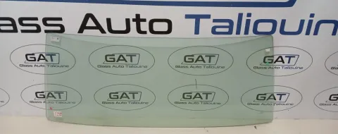 Photo GAT : Pare-brise DAIHATSU FEROZA, référence SO000177