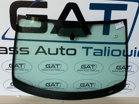 Photo GAT : Pare-brise NISSAN QASHQAI 5D SUV 2008-14, référence PFL0155