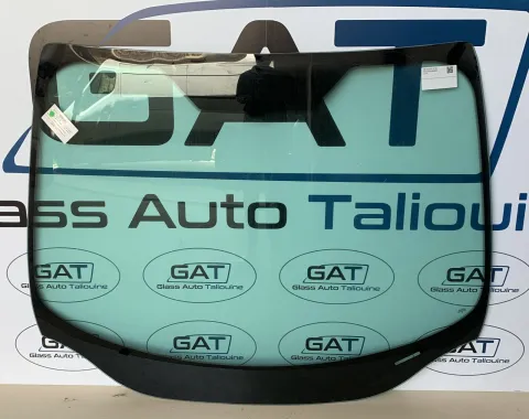 Photo GAT : Pare-brise FORD FOCUS HBK/SEDAN 2011-18, référence PFA5792