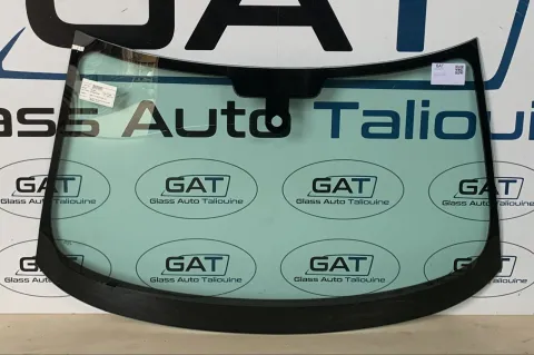 Photo GAT : Pare-brise AUDI A1 2010-, référence PFA5871