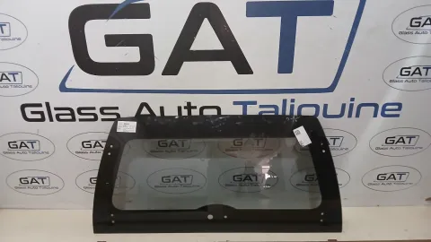 Photo GAT : Lunette arrière MITSUBISHI L200 PM, référence PFA5894