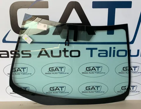 Photo GAT : Pare-brise TOYOTA AURIS HBK 2012-18 / COROLLA 2014-, référence PFA5244