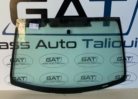 Photo GAT : Pare-brise FORD FUSION EUROPE HBK 2002-12, référence PFA4705