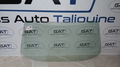 Photo GAT : Pare-brise VW GOLF A1 HBK 1974-83/JETTA SEDAN 1979-83, référence PFA0704