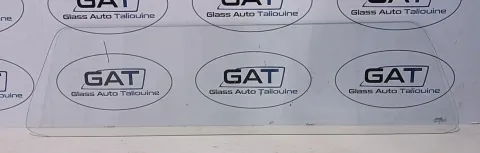 Photo GAT : Lunette arrière PICK-UP CHINA, référence SO000565