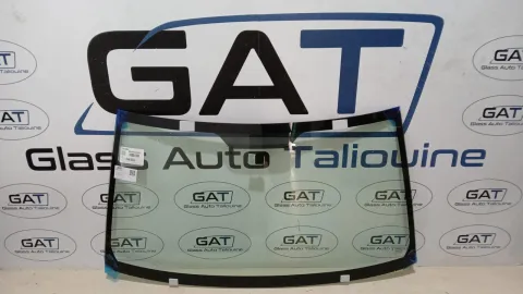 Photo GAT : Pare-brise SUZUKI GRAND VITARA SUV 2005-, référence 8032AGN