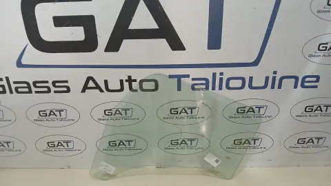 Photo GAT : Glace latérale gauche MITSUBISHI FUSO CANTER FE800 WIDE TRUCK 2001-, référence PFA3046