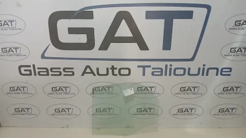 Photo GAT : Glace latérale gauche FIAT PALIO HBK 1996- /SIENA SEDAN/WEEKEND, référence PFA0274