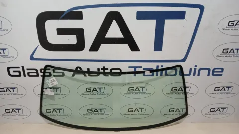 Photo GAT : Pare-brise NISSAN PATROL 1998-, référence 6006AGN