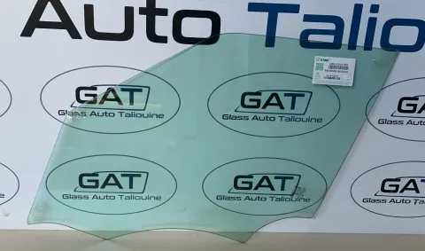 Photo GAT : Glace latérale gauche RANGE ROVER SPORT SUV 2014, référence L494_LFD/LH