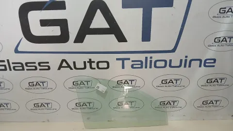 Photo GAT : Glace latérale droite MITSUBISHI L200 4D PICKUP 2016, référence PFA5952