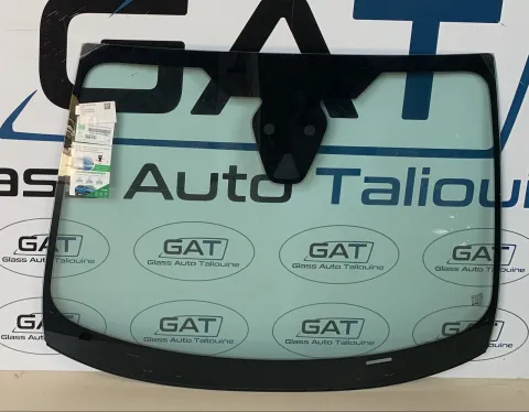Photo GAT : Pare-brise FORD FIESTA 3D/5D HATCHBACK(B479) 2017-, référence 3592AGSCMVZ LFW/R/X