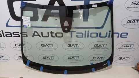 Photo GAT : Pare-brise BMW Série 2 F46 2019, référence 2479AGACMVZ