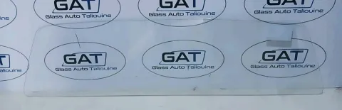 Photo GAT : Lunette arrière TOYOTA HILUX PICKUP 1988-95, référence SO000198
