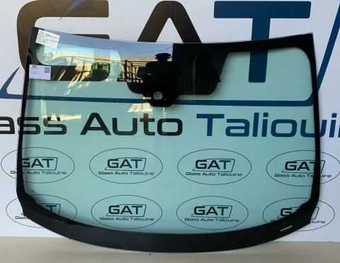 Photo GAT : Pare-brise NISSAN QASHQAI 5D SUV 2014-, référence PFA2289