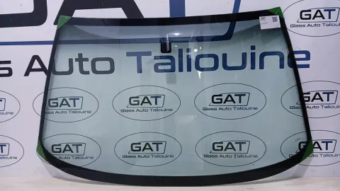 Photo GAT : Pare-brise MITSUBISHI COLT, référence SO000039