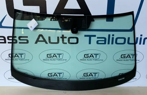 Photo GAT : Pare-brise VOLKSWAGAN PASSAT B8 SEDAN/WAGON 2015-, référence PFA5038