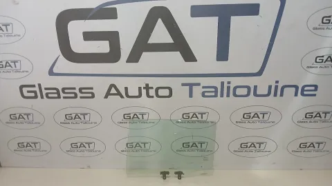 Photo GAT : Glace latérale gauche HYUNDAI IX25 CRETA 2015, référence HYU-IX25RD/LH