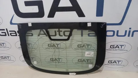 Photo GAT : Lunette arrière RENAULT ARKANA 2021-, référence 7309BGSRAB